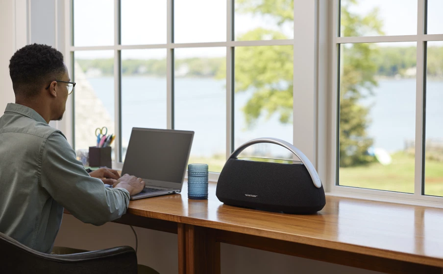 Altavoz portátil Bluetooth Harman Kardon Go + Play 3, negro Foto 2 de 4