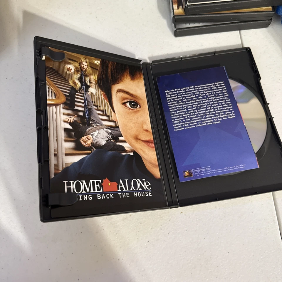 Home Alone 4 Taking Back the House DVD 2003 French Stewart Missi Pyle - Image 3 of 4