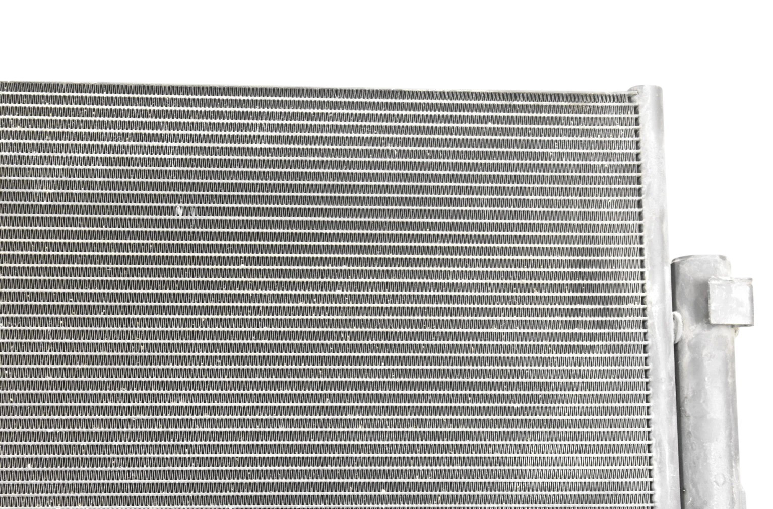 14-20 Maserati Quattroporte Air Conditioner A/C Condenser Radiator 670008724 Oem