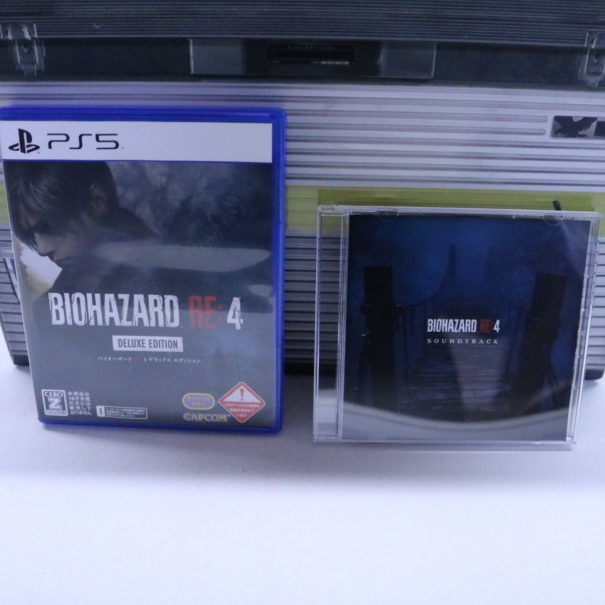 USED] CAPCOM Resident Evil RE:4 Collector's Edition PS5 Leon