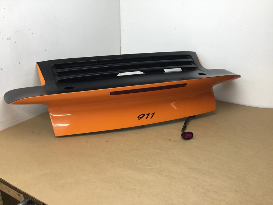 保时捷 911 Turbo 2007 后后后备箱罩甲板盖锅炉盖外壳 05 - 09 :Y9 — 第 2/4 张图片
