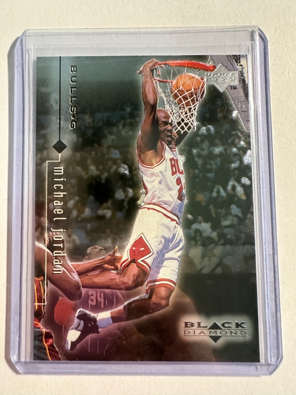 K125,159 - 1998-99 Black Diamond #13 Michael Jordan