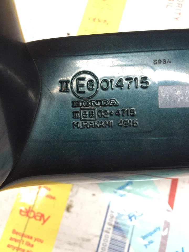 96-99 ESPEJO RETROVISOR LATERAL PUERTA PASAJERO DELANTERO DERECHO ISUZU OASIS con pernos con moldura  Foto 3 de 4