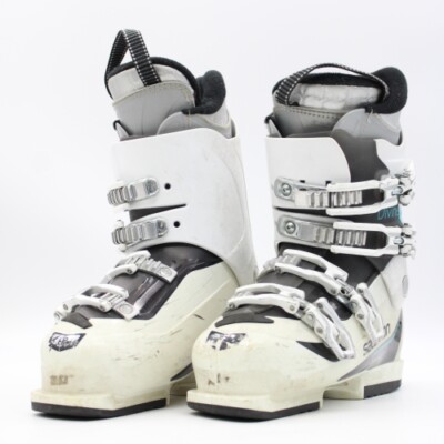 salomon divine ladies ski boots 4 The XFIT fusion advanced liner adds an enormous amount of warmth and comfort with its thermoform technology and wool lining from the heel to toes. Tahoe Gear Exchange | Alpine