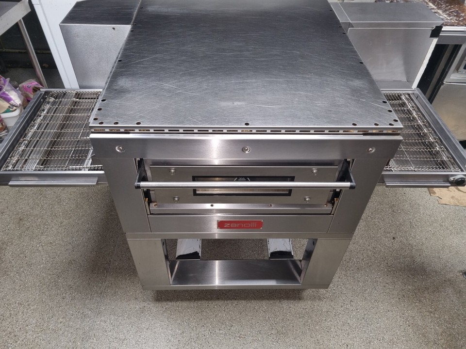 Zanolli Synthesis 08/50V Gas 20in Automated Conveyor Pizza Oven & Stand