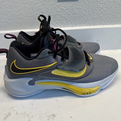 Nike Zoom Freak 3 Low Mens Size 12  Battery Grey Black Strap Zoom DA0694 006