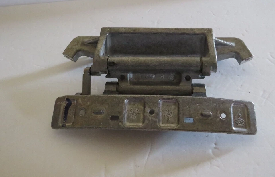 Whirlpool Dryer: Door Hinge (W10139920) (P6825) - Image 2 of 4