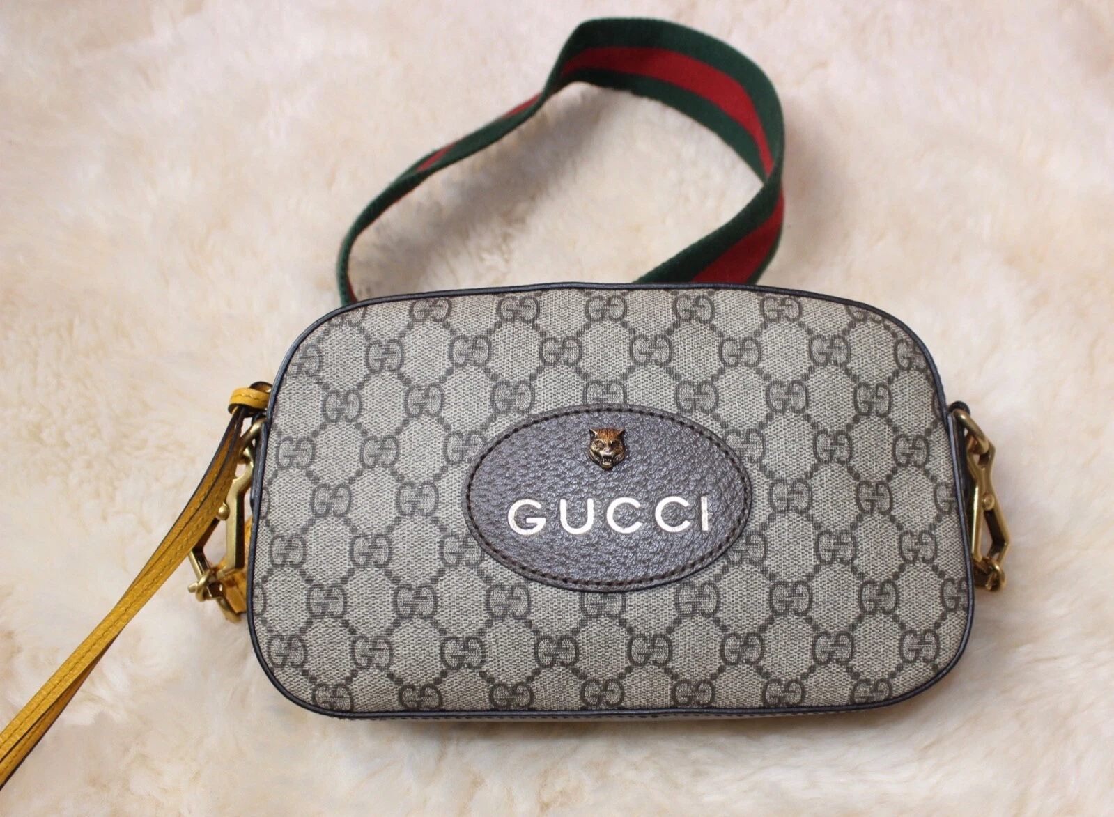 Sac messager Gucci Neo Vintage GG Supreme