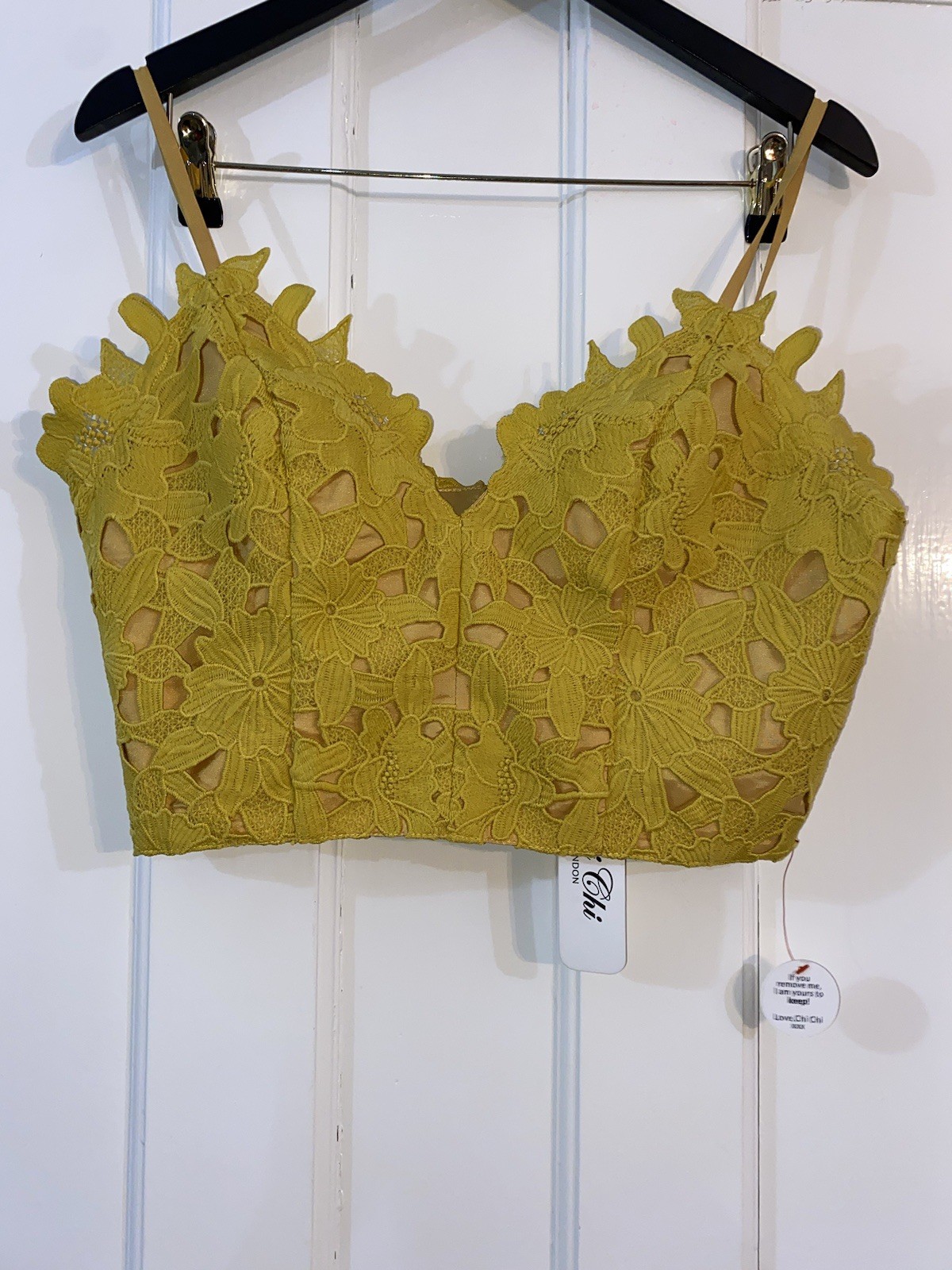 CHI CHI LONDON 'gillie' mustard crop top and midi skirt set sz.12 image 3