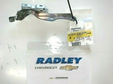 New OEM GM CHEVROLET Hood Hinge RH  11-16 Chevrolet Cruze 95406039 B94