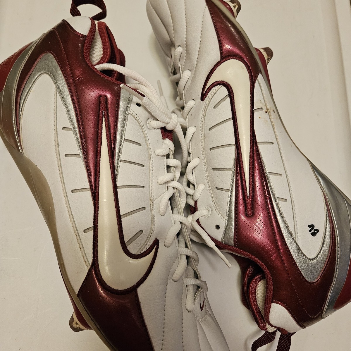 New in box Nike football cleats super speed d white black mens 313409 101 13.5 Nike Super Speed Men Football Cleats Size 13.5 Red 313409  main image 3