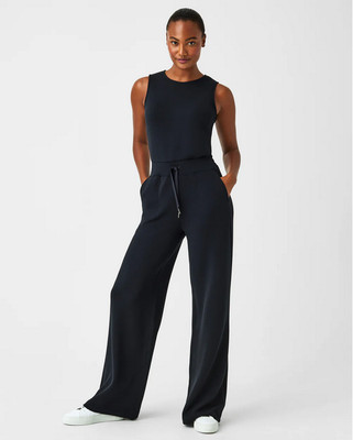 Sleeveless Jumpsuit,4-way stretch for easy movement