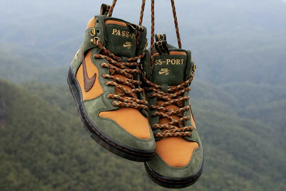 PASS-PORT NIKE SB DUNK HIGH WORK BOOT CARBON GREEN (DO6119-300) US 11
