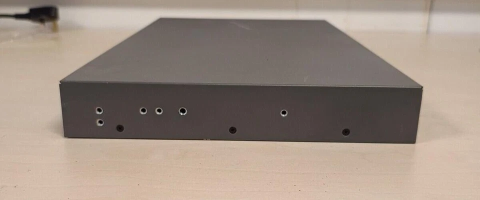 Compaq StorageWorks SAN Switch 2/8-EL 258707-B21 - Image 4 of 4