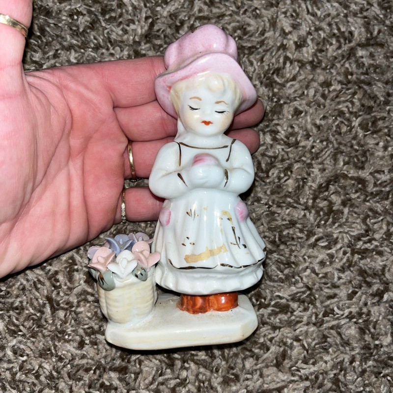 vintage japan pink easter girl, arnart era. excellent