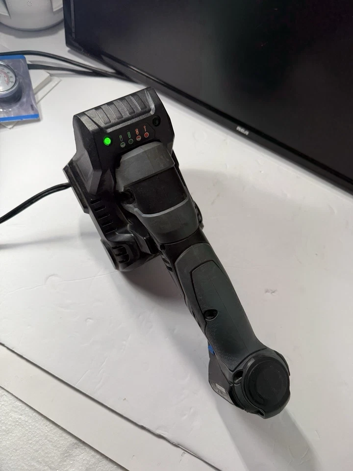 Hammerhead atornillador de impacto compacto/martillo automático HCID120 con cargador HCCH120 sin broca Foto 3 de 4