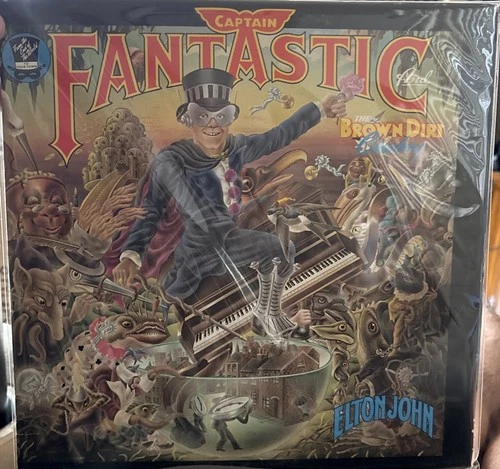 Elton John - Captain Fantastic LP 1975 1st Press, Nm Vinyl, Cover EX 3 Inserts M