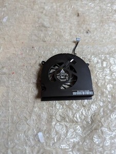 Apple MacBook Pro A1278 13" Mid 2012 Ersatzteile Unterschale Touchpad DVD Kühler