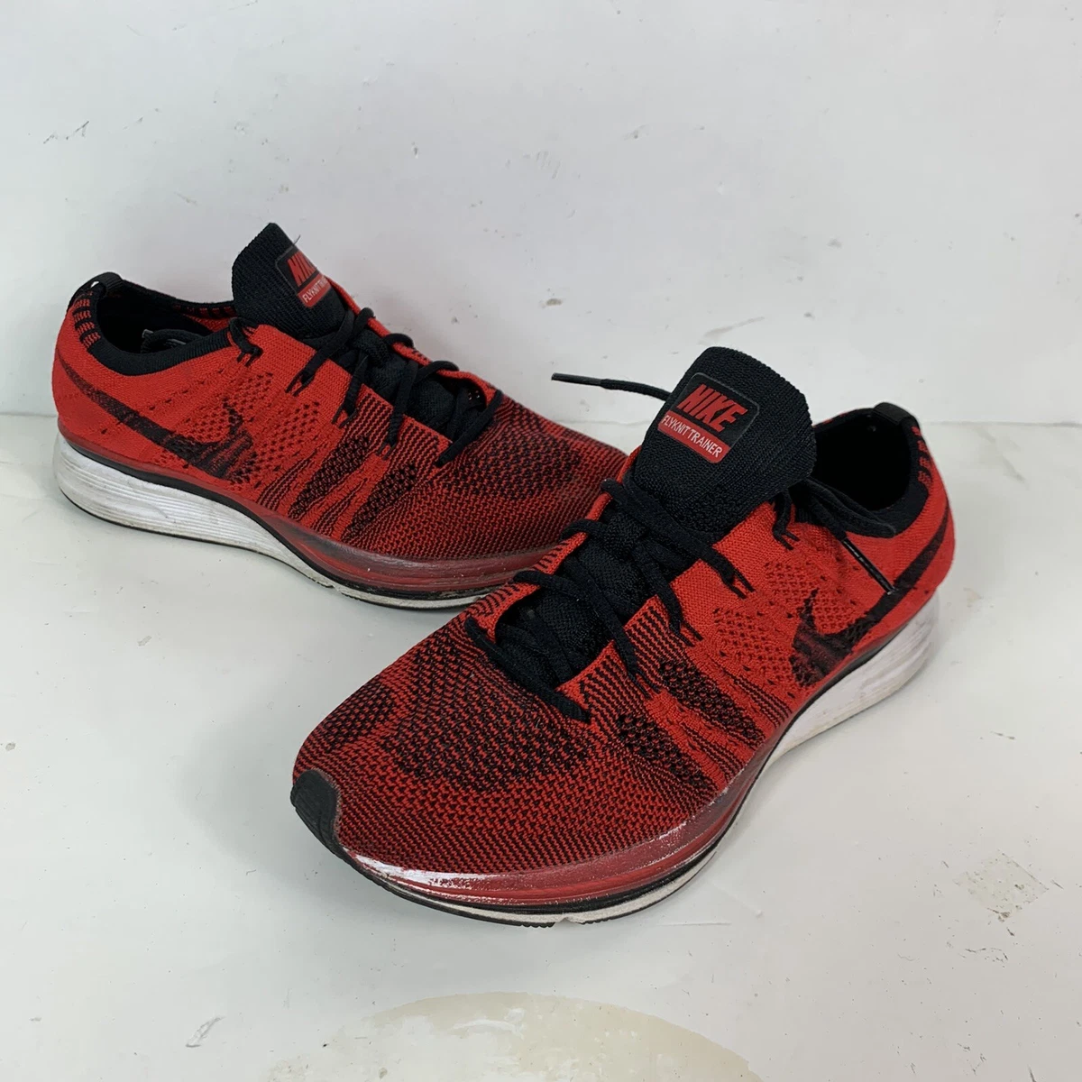 RARE Nike Flyknit Trainer University Red BLack Sz 4 Men s Shoes AH8396 601