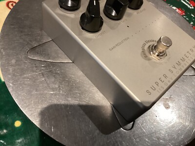 Darkglass Super Symmetry Bass Compressor Pedal | eBay UK