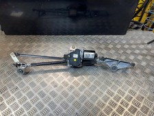 16-19 MERCEDES CLA 180 C117 COUPE FRONT WIPER MOTOR WITH LINKAGE A1769061900