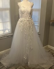 Wedding Dress Size 6 NWT