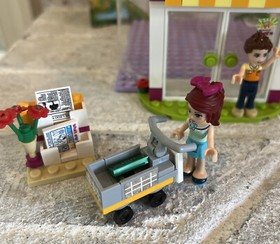 LEGO FRIENDS: Heartlake Supermarket 41118 Complete with sealed bags and manuals