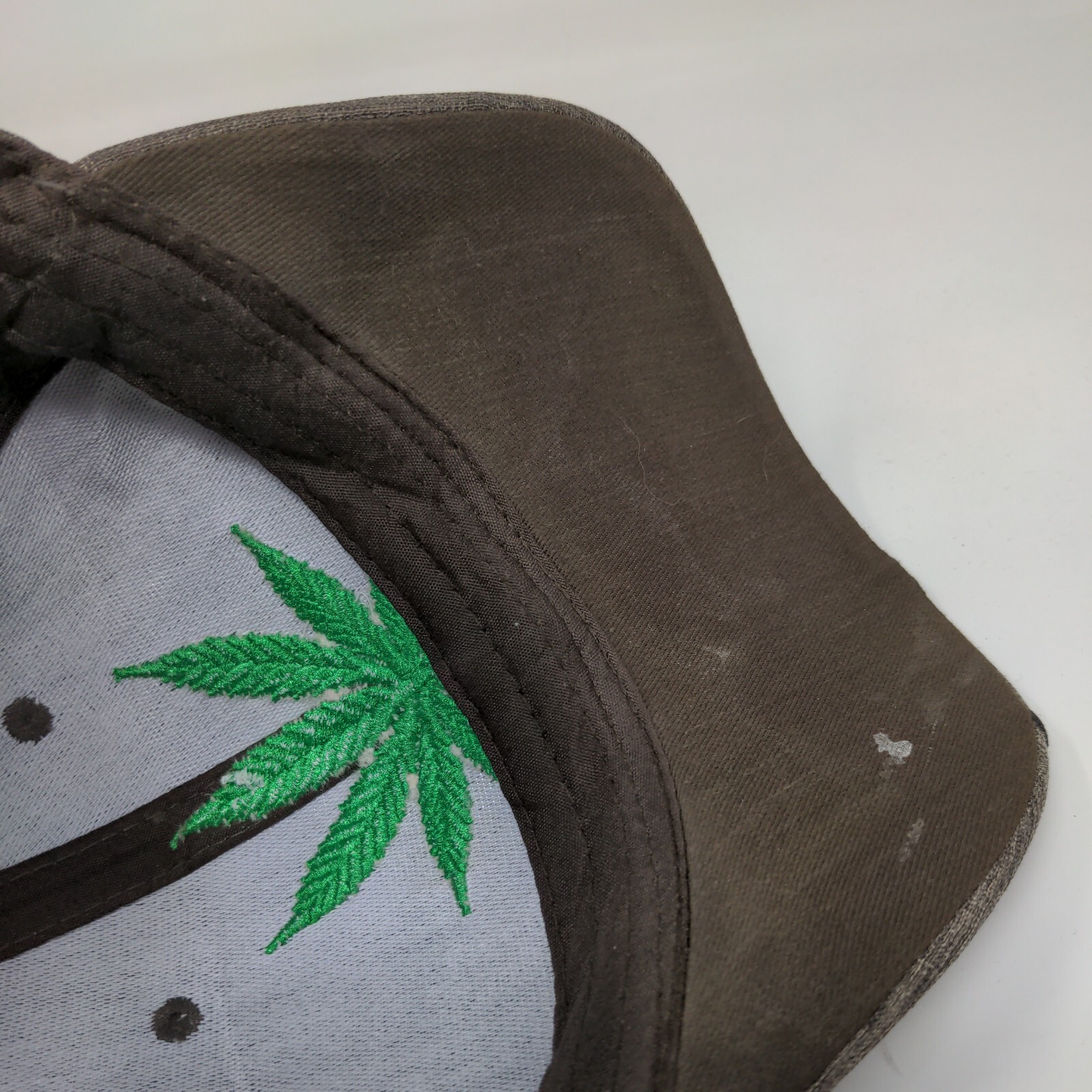 Marijuana Leaf Strapback Hat Multi One Size Embro… - image 7
