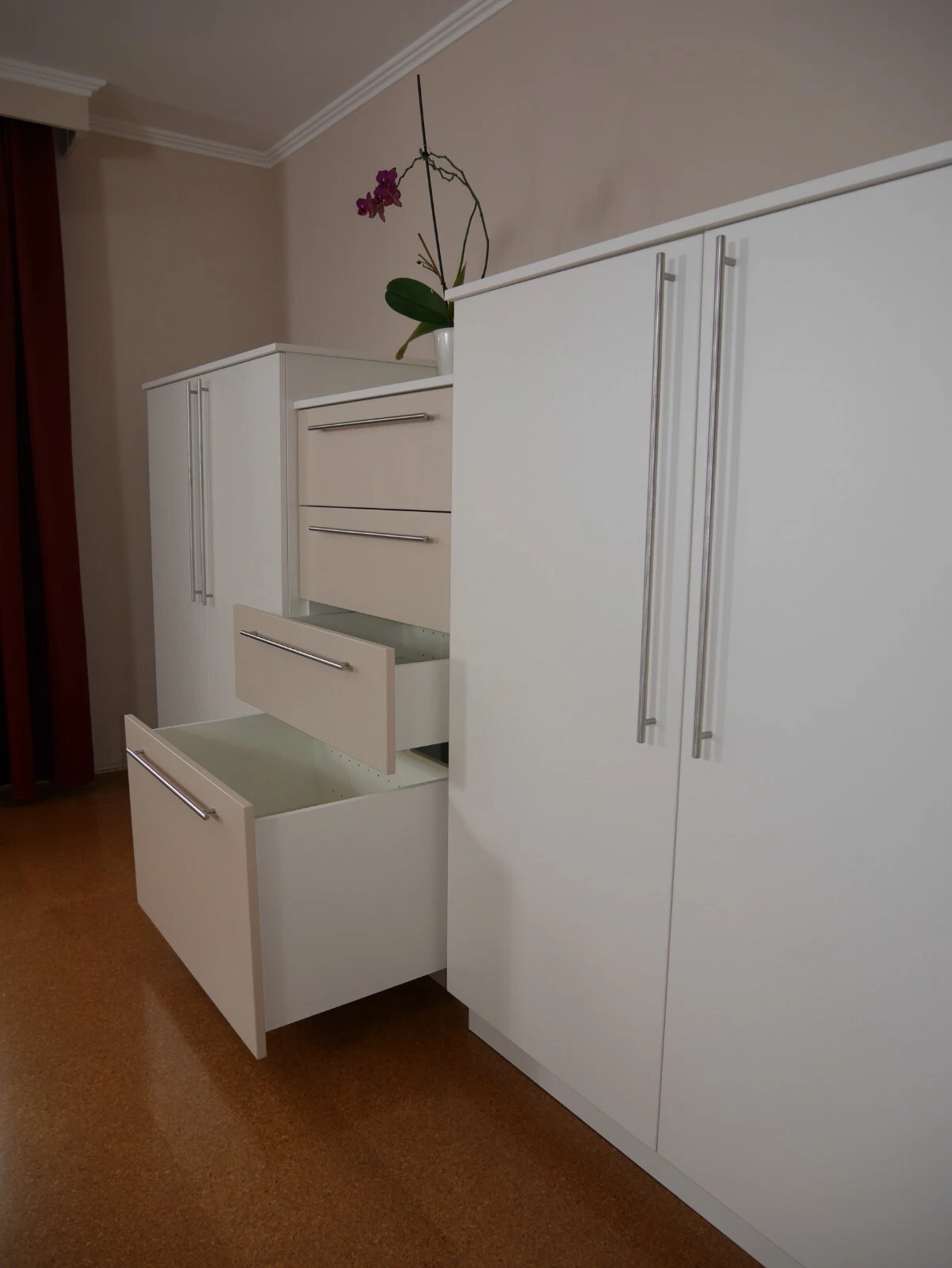 Bild 1 von 9