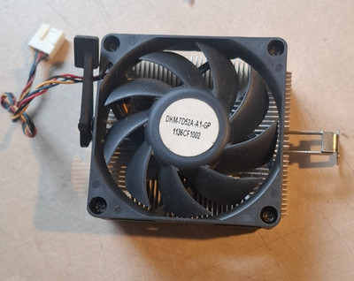 AMD  DKM-7D52A-A1 CPU Kühler Sockel AM2/2+ AM3/3+ FM1/2/2+ 4PIN