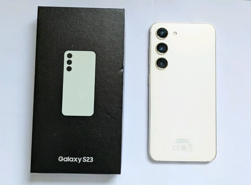 SAMSUNG GALAXY S23 128GB UNLOCKED Cream GOOD CONDITION ALL ORIGINAL AND BOX - Image 3 of 4