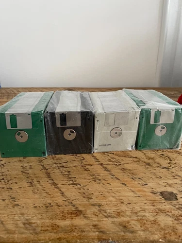 PACK OF 50 FLOPPY DISKS - 3.5 Inch 1.44 MB Floppy Disc