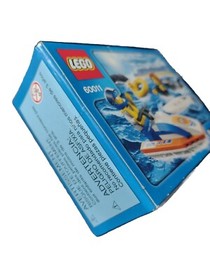 LEGO City Surfer Rescue 60011 Coast Guard 2 minifigures & Shark NEW