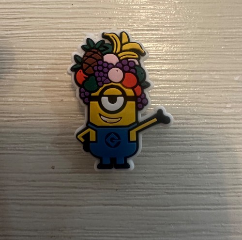 Minion Croc Charms comparable to Jibbitz - Picture 10 of 17