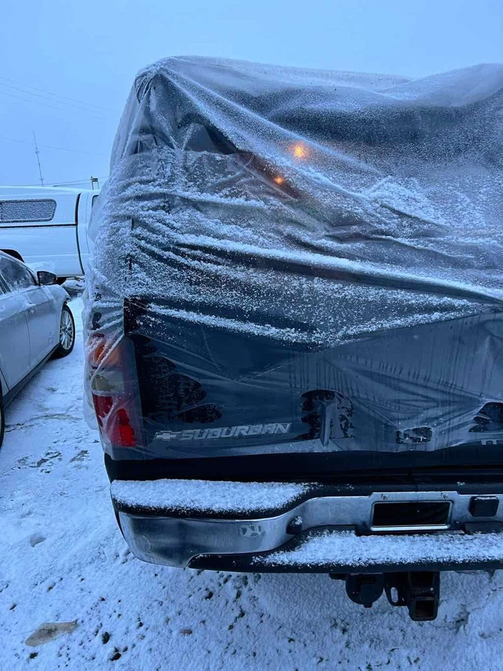 Used Front Right Disc Brake Caliper fits: 2002 Chevrolet Suburban 2500 Front bra - Image 2 of 4