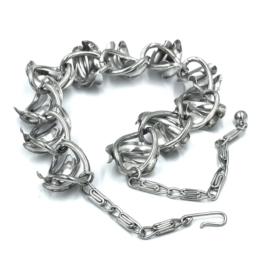 Collana girocollo vintage anni ‘50 a maglie fantasia bigiotteria americana - Immagine 4 di 4