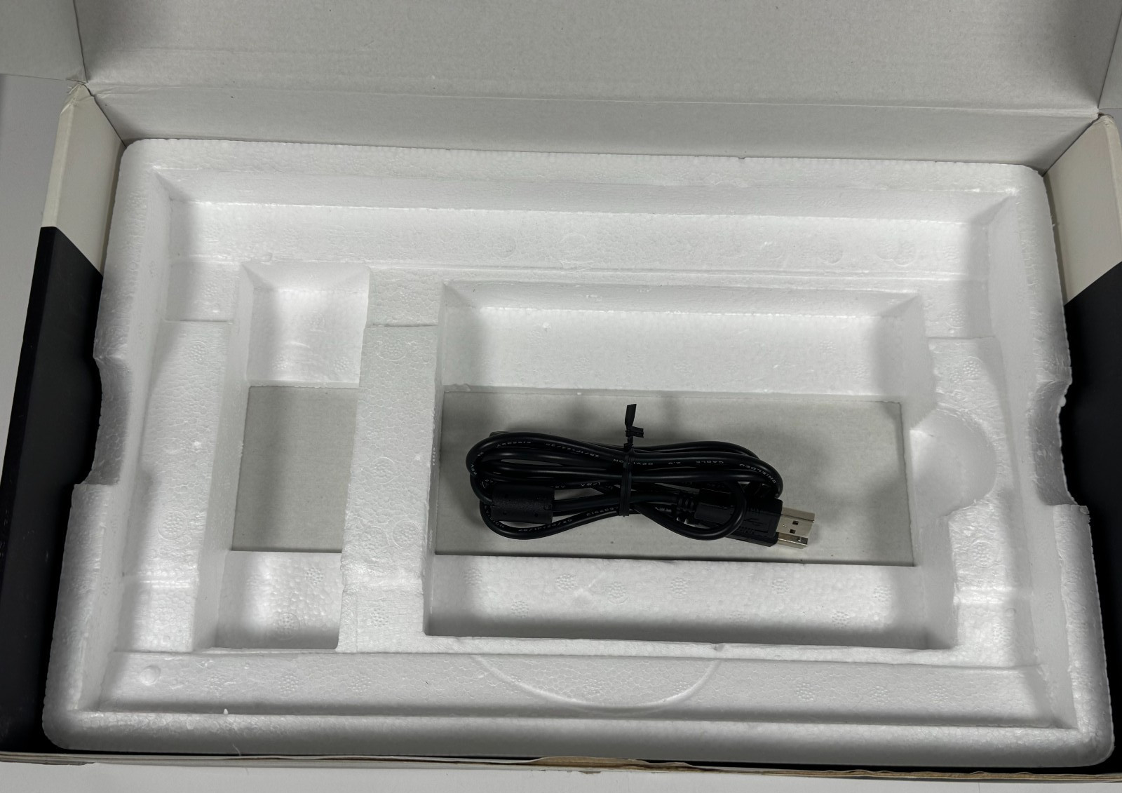 Native Instruments Maschine Mikro MK1 USB MIDI Controller w Box & Cable - TESTED