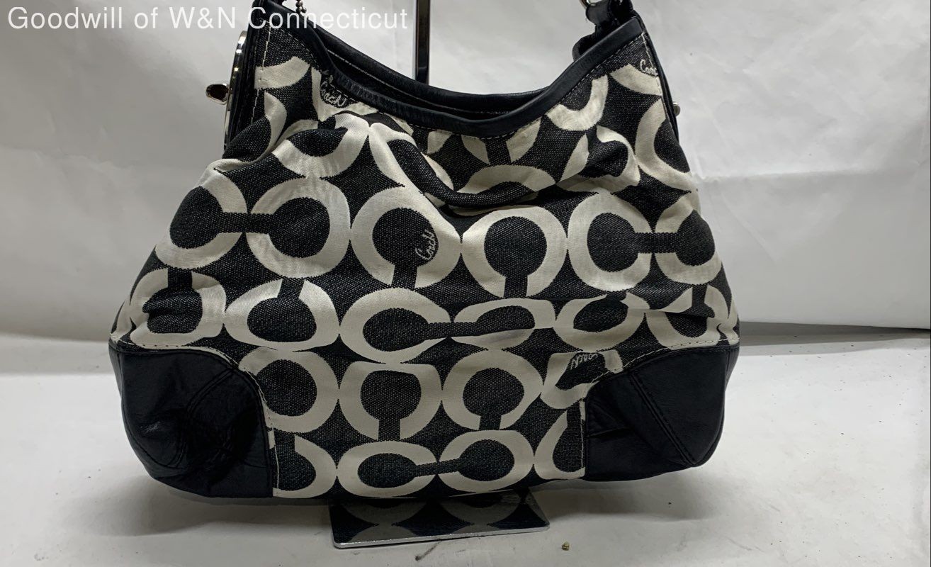 Authenticated Coach Women Black/White Basic - image 2