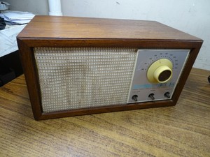 klh model 21 radio