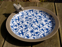 Keramik VogelträNke Barockmotiv Vogelbad Futterschale Gartendeko Balkon Ø 31,6Cm