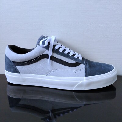Vans Men Old Skool Pig Suede 2-Tone Utility Turbulence Sneaker in Versatile Gray