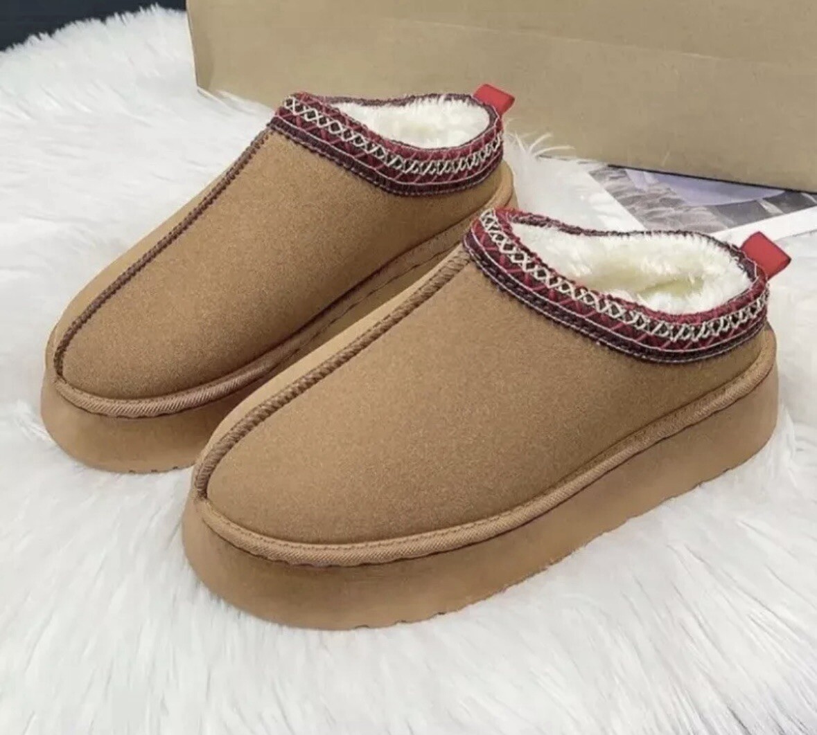 SAOLA Slippers Snow Boots UGG Dupe Brand New Cashmere Thick Sole Taglia 39