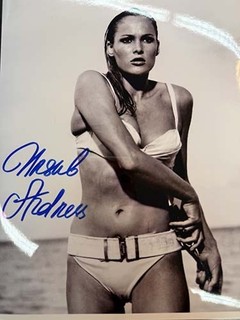 URSULA ANDRESS 007 JAMES BOND AUTHENTIC SIGNED AUTOGRAPH WITH KNIFE IN DR. NO
