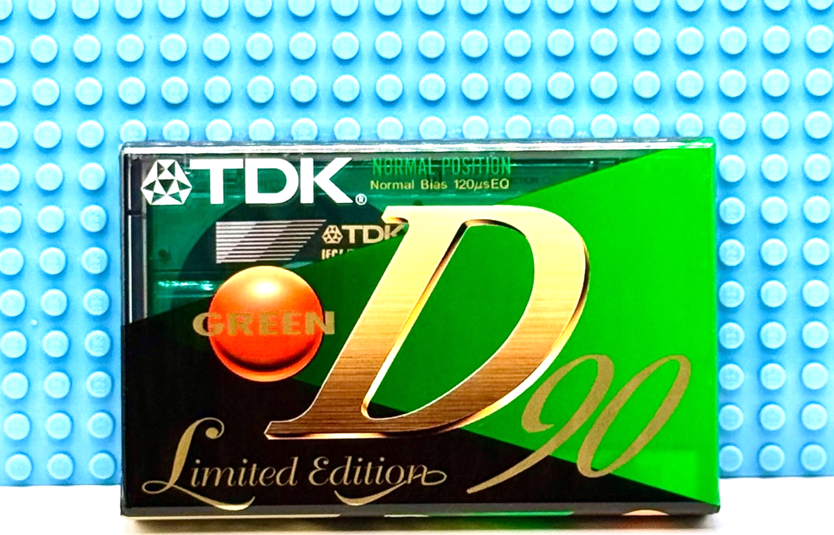 TDK D 90 GREEN LIMITED EDITION 1995 TYPE I BLANK CASSETTE TAPE(1