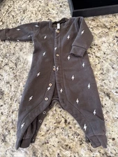 RYLEE + CRU Winter Scenic Sleeper Size 0-3  Button Up. Thick. 4180