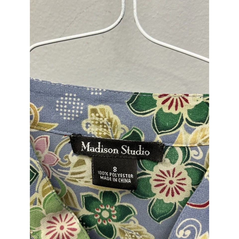 Top Madison Studio Azul Floral Mujer Talla 8 Pintuck Manga Larga Botón Delantero Foto 4 de 4