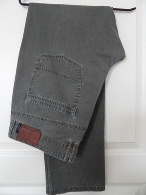 Leichte Sommer-Hose von Camel active, Gr. 36/32 (US)
