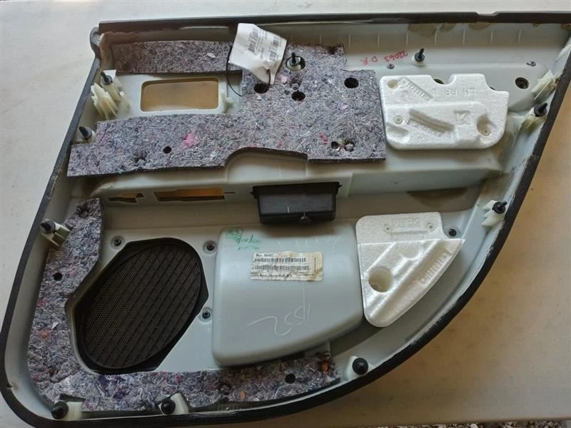 06-09 LLINCOLN ZEPHYR ВОДИТЕЛЬ ЛЕВАЯ ЗАДНЯЯ ДВЕРЬ ОТДЕЛКА ПАНЕЛЬ ЧЕРНЫЙ OEM Б/У  - Изображение 4 из 4