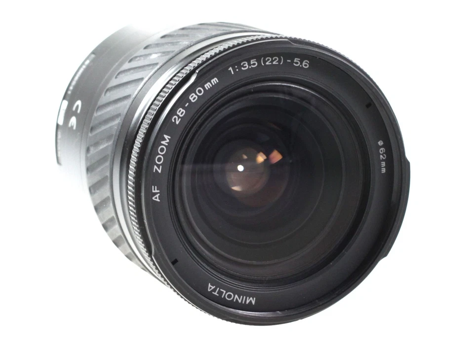 Minolta AF Zoom 28-80mm 3.5 (22) -5.6 Macro - Minolta AF / Sony A - Image 2 of 4