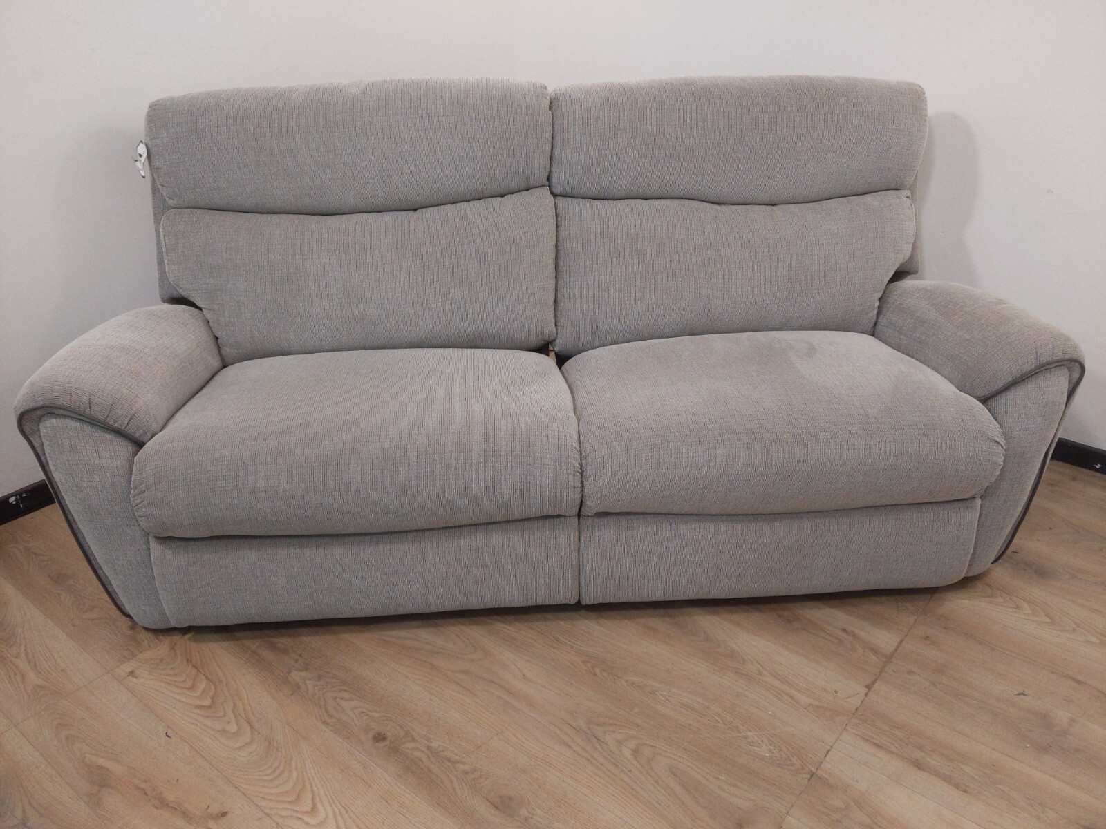 LaZBoy Pittsburgh 3 Seater Power Recliner Sofa Mission/Snake Grey RRP